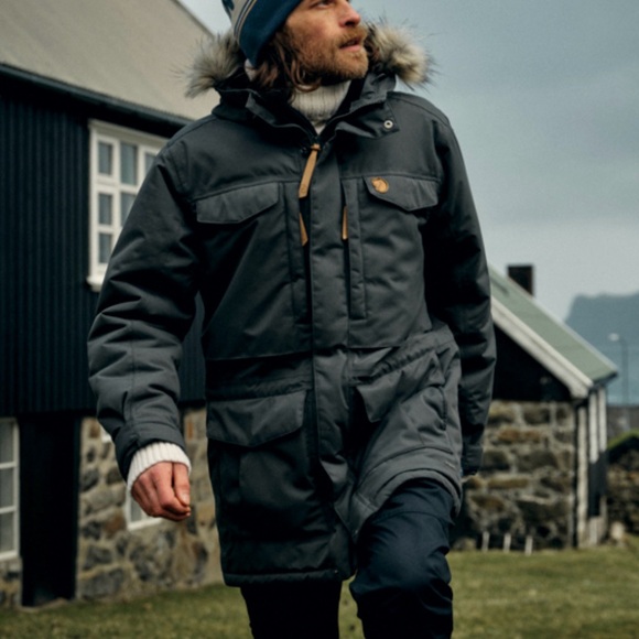 Fjällräven Nuuk Parka - Picture 1 of 16